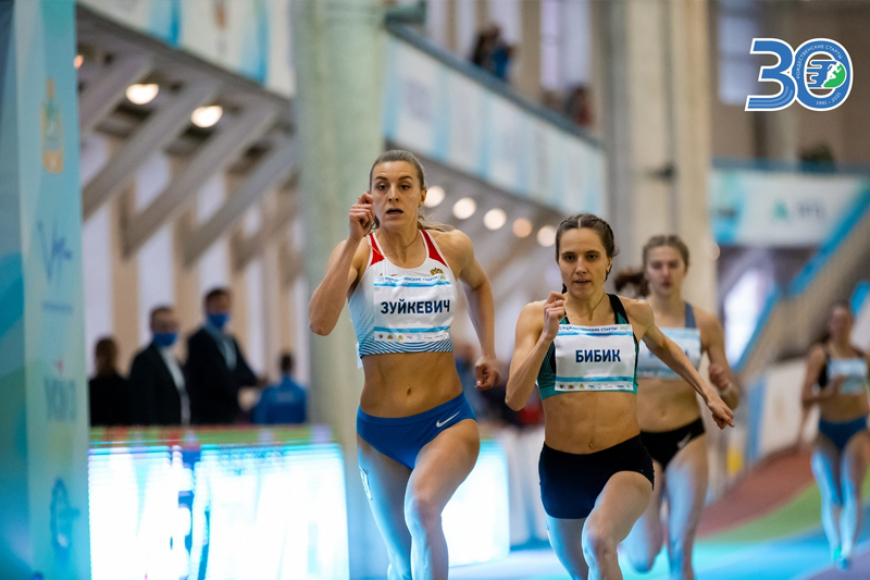 Татьяна Бибик на дистанции 500м, 1:13.22, бронзовый призер.